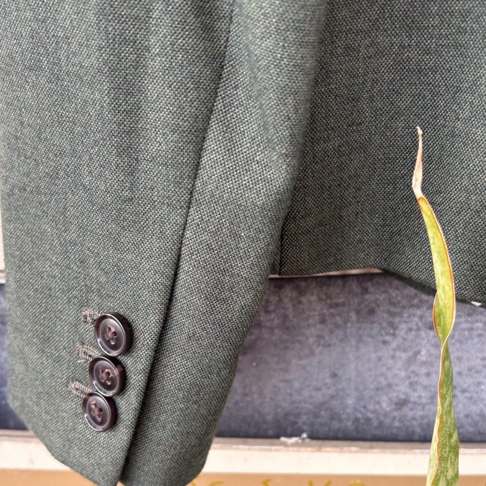 Banana Republic Women's Forest Green Blazer - Picture 4 of 10